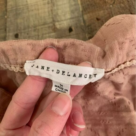 Jane & delancey womens blush pink short sleeve cuffed button up with front tie - Picture 4 of 8